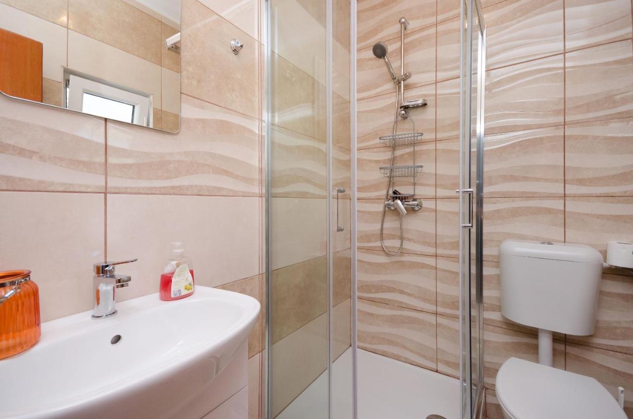Apartments Albina Lopar Ngoại thất bức ảnh