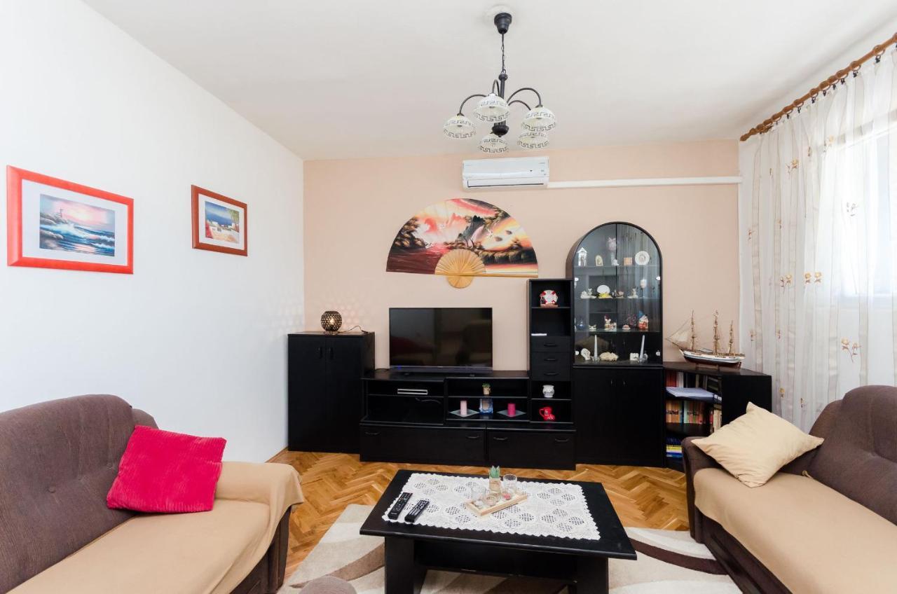 Apartments Albina Lopar Ngoại thất bức ảnh